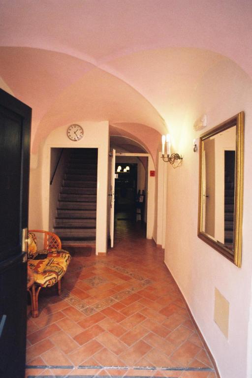 U Zlateho Konicka / The Golden Horse House 3*